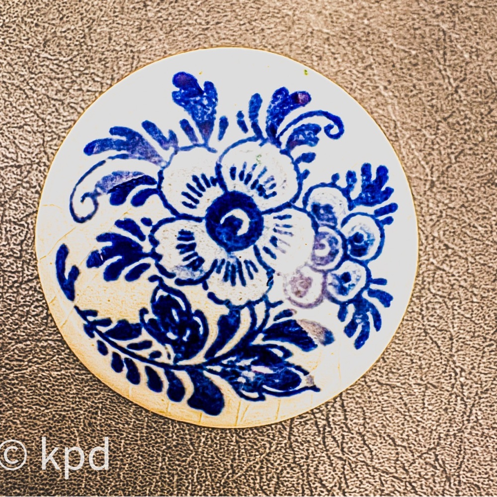 Delft-Style Blue Floral Ceramic Brooch – 1.5” – Hand-Painted - Picture 1 of 7